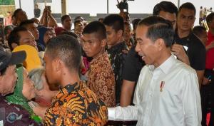 Beda Pilihan, Jokowi: Lihat Saja Track Record dan Programnya