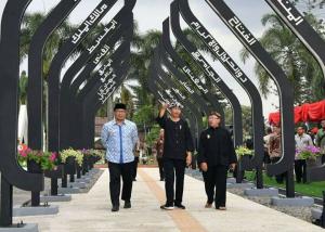 Puji Alun-Alun Di Cianjur, Jokowi : Semoga Kabupaten Lain Bisa Menirunya