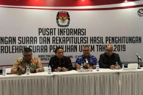 Konfrensi pers peresmian Pusat Informasi Perhitungan suara dan rekapitulasi hasil perhitungan perolehan suara pemilu 2019. (Indonews.id/Luska)