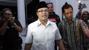 PP Kota Bandung Ciduk Mantan Bupati Garut Bersama Wanita Di Kamar Hotel