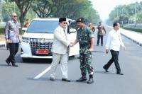 Kunjungi Mabes TNI, Menhan Prabowo : TNI Sudah On The Right Track