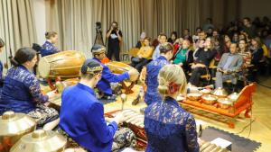 Malam di Museum Moskow Bersama Gamelan