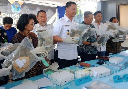 BNNP NTB Musnah Paket Ganja Belaskan Kilo
