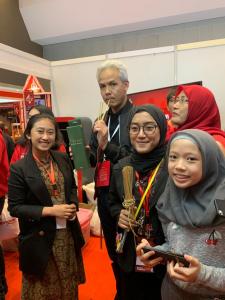 Ganjar Pranowo Kunjungi Purin Straw Pameran di Jakarta