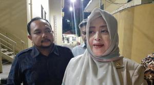 Usai Diperiksa, Sembari Cucurkan Airmata, Fahira Idris Minta Maaf soal Cuitan `Corona`