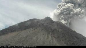 Gunung Merapi Bererupsi, Kolom Abu Terpantau Setinggi 5000 Meter