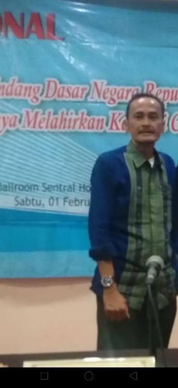 Dr.H.Abustan,SH,MH.