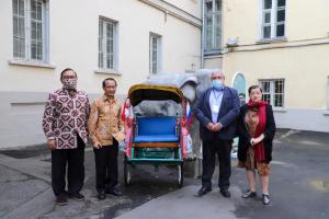 Ada Becak dari Yogyakarta di Moskow