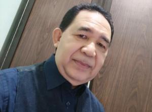 Di Bawah Bayang-bayang Big Brother