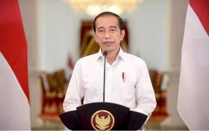 Presiden Jokowi Bicara dengan Petani Trenggalek, Tahun 2021 Kita Belum Impor Beras