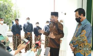 Sholat Id Lancar, Jokowi Soroti Antrean di Pelabuhan Merak dan Bakauheni