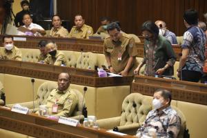 Panja Komisi II DPR RI dan Pemerintah Sepakat RUU Pemekaran Papua Dibawa ke Rapat Kerja Tk II Paripurna
