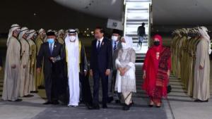 Presiden Jokowi dan Rombongan Tiba di Abu Dhabi