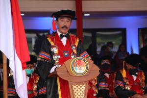 Mendagri Mewisuda 2.067 Mahasiswa IPDN