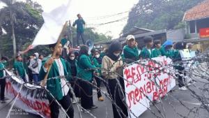Demo Tolak Kenaikan BBM di Istana Bogor Dijaga Ketat Polisi