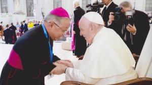 Bertemu Paus Fransiskus, Uskup Mandagi Sampaikan Harapannya