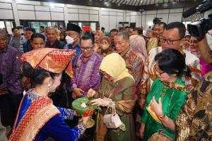 Bupati Tanah Datar Minta Dukungan kepada Perantau untuk Percepat Pembangunan