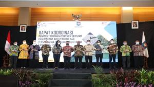 Pemerintah Pusat dan Pemda Jabar Teken Komitmen Pengelolaan Sampah DAS Citarum