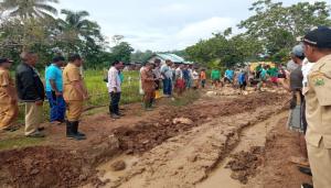 Lakukan Kunjungan Kerja di Reok dan Reok Barat, Bupati Hery Apresiasi Giat Warga