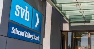 3 Bank Raksasa Amerika Collapse hanya dalam 5 Hari