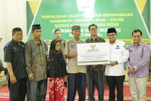 Baznas Tanahdatar Salurkan Zakat Konsumtif