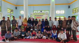 PTPN VI Bagikan THR untuk Anak Yatim di Solok Selatan