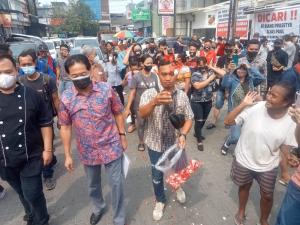 Pembokaran di Pluit, Omzet Turun 60 Persen Ratusan Pedagang Berduka