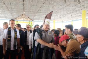 Tingkatkan Kesejahteraan Petani dan Daya Saing Komoditas Pertanian, Menko Airlangga Resmikan Program Kemitraan Closed Loop di Kabupaten Simalungun