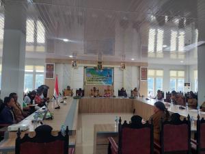Pj Bupati Maybrat Laksanakan Desiminasi Audit Kasus Stunting TPPS Kab. Maybrat tahun 2023