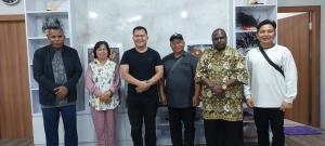 Pj Bupati Maybrat Menerima Tim Penyuluh Swadaya dan Pendamping Pelatihan Petani di Kabupaten Maybrat