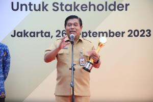 Kemendagri Terima Penghargaan BPS Award Tahun 2023