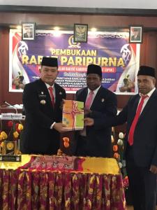 Pj Bupati Maybrat Buka Sidang Paripurna DPRK, Bahas RPD