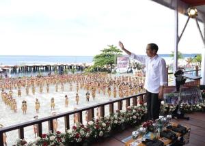 Kemendagri Turut Sukseskan Acara Puncak Sail Teluk Cenderawasih 2023