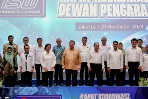 Pimpin Rapat Koordinasi Dewan Pengarah INSW, Menko Airlangga Akselerasi Implementasi Transformasi Digital Perdagangan Internasional