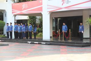 Pimpin Upacara, Sekjen Kemendagri Tegaskan Pentingnya Semangat Bela Negara dan Cinta Tanah Air