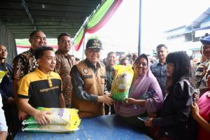 Atasi Inflasi, Pemprov Sumsel Gelar Operasi Pasar Murah Setiap Senin, Selasa dan Kamis