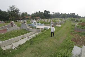 Ciptakan Suasana Tenang dan Nyaman, Yayasan Sinar Bumi Benahi Taman Makam Cigentong, Jonggol, Jawa Barat