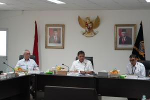 Menko Airlangga: Tidak Ada Kawasan yang Terdapat Pelabuhan Tidak Maju