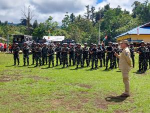 Pj Bupati Maybrat Pimpin Apel Siaga Pemilu
