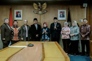 Menparekraf Lantik Pejabat Tinggi Madya dan Badan Pelaksana Otorita di Lingkungan Kemenparekraf