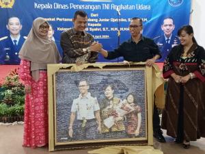 Kenal Pamit` Kadispenau, Sederhana namun Meriah 