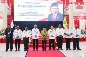 Wamendagri Dampingi Wapres Ma`ruf Amin Canangkan Program Strategis Nasional dan Provinsi Papua Pegunungan