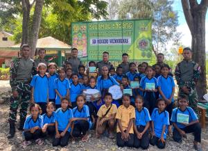SDN Wemorihas Study Tour di Pos Turiscain Kipam II Satgas Yonif 742/SWY Pamtas RI-RDTL