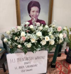 Istri Letjen (Purn) Wahono Meninggal Dunia di Usia 88 Tahun, Pemred Indonews Melayat ke Rumah Duka