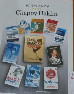 Menyongsong Pameran Tunggal Penulis Buku