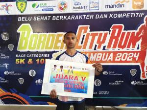 Prajurit Satgas Yonif 742/Swy Raih Medali Dalam Event Border City Run Atambua 2024 di Perbatasan RI-RDTL