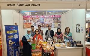 Muslim LifeFest, Santi Ayu Graita, Tawarkan Aneka Cemilan, Brownies, Ayam Kalasan hingga Air Mineral 6 Teknologi