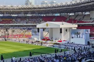 Jelang Misa Agung Bersama Paus Fransiskus, Langit Gelora Bung Karno Sempat Mendung