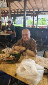Mario Teguh : Masakan Khas Waroeng Solo Enak Banget dan Kami Pastikan akan Kembali Lagi