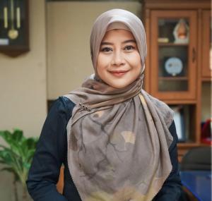 Jadi Barometer Politik Nasional, Prof Nurliah Nurdin Ikut  Sebagai Perumus dan Panelis Debat Calon Gubernur Jakarta 2024